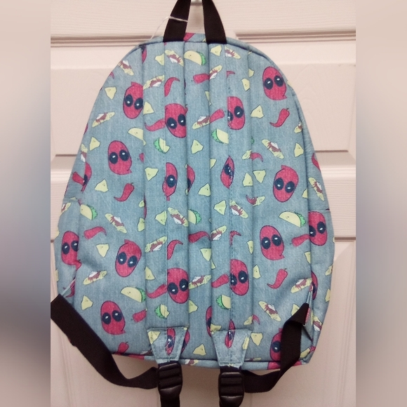 Deadpool Backpack - Picture 4 of 6